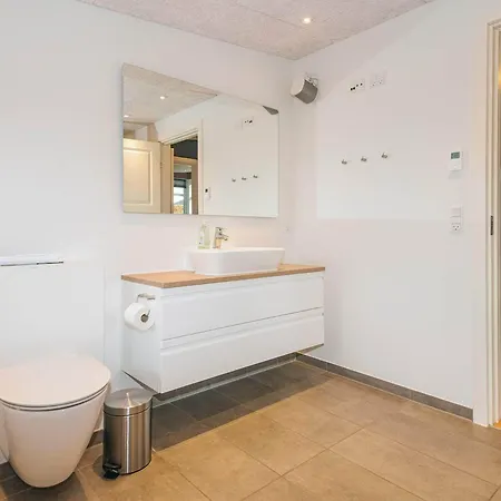 5 Star In Sjolund Ferienhaus Binderup Strand