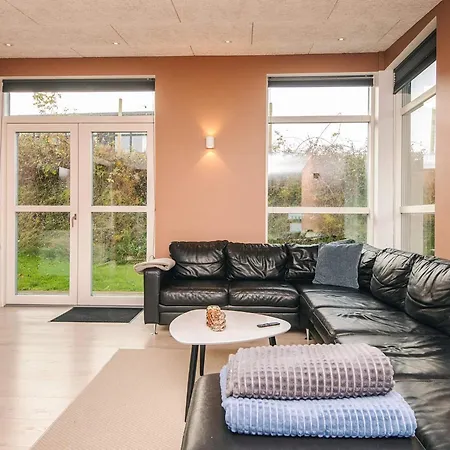 5 Star In Sjolund Ferienhaus Binderup Strand