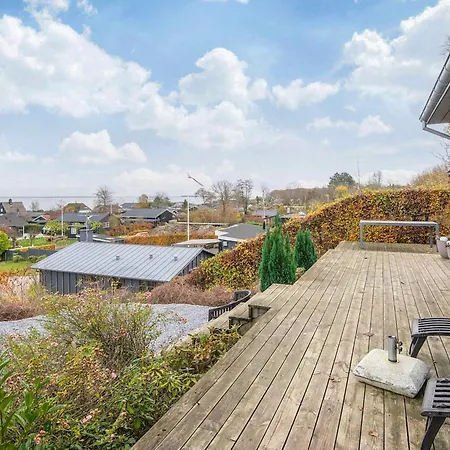 Ferienhaus 5 Star In Sjolund *