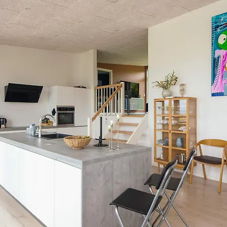 5 Star In Vakantiehuis Sjolund